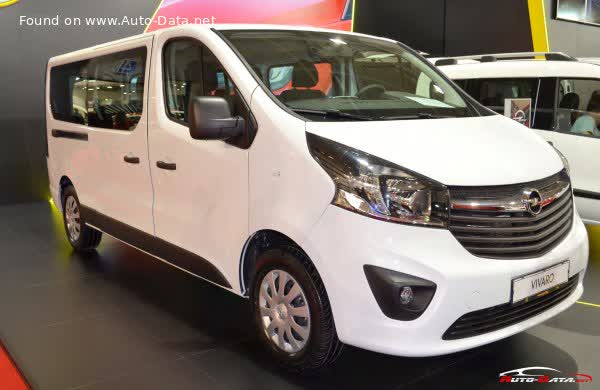 Location Minibus 9 places type Trafic/Vivaro Combi à Bagneux